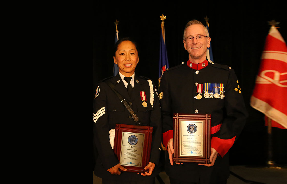 three-police-officers-awarded-canadian-banks-law